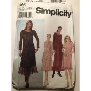 WOMENS SIMPLICITY 0661 PATTERN Semi-fitted DRESS SIZE Size 4,6,8,10 New